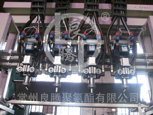 北京板材发泡机机头部分